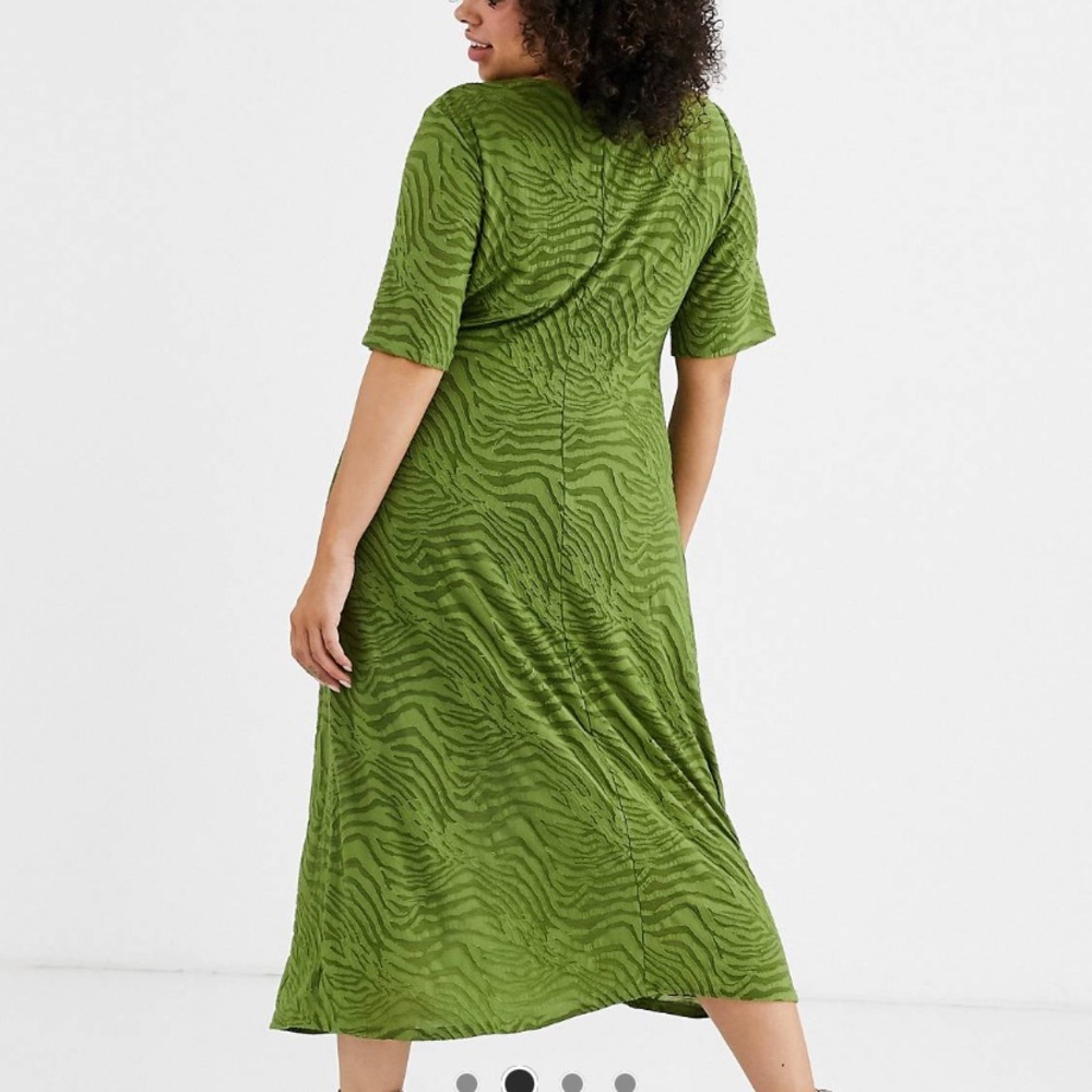 Zebra ruched waist midi dress size 16
